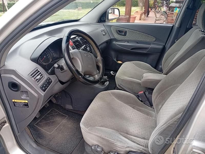 Usata Hyundai Tucson 112 CV (82 kW) 2005 SUV