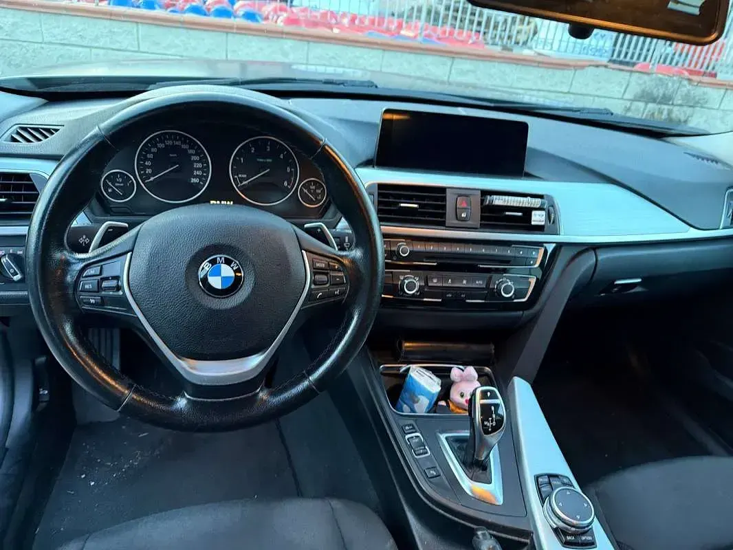 Usata BMW 320 Advantage 190 CV (139 kW) 2015 Nero Station wagon