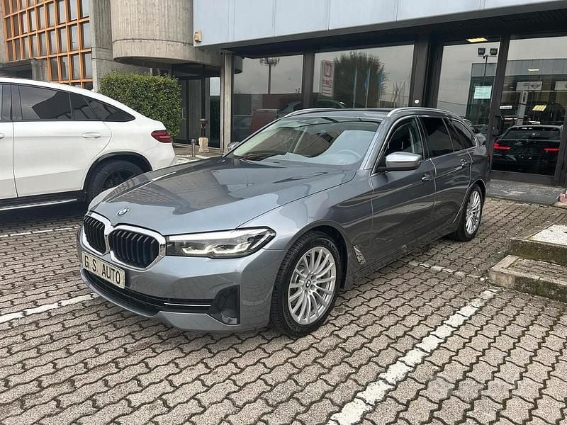 Usata BMW 520 190 CV (139 kW) 2020 Grigio Station wagon