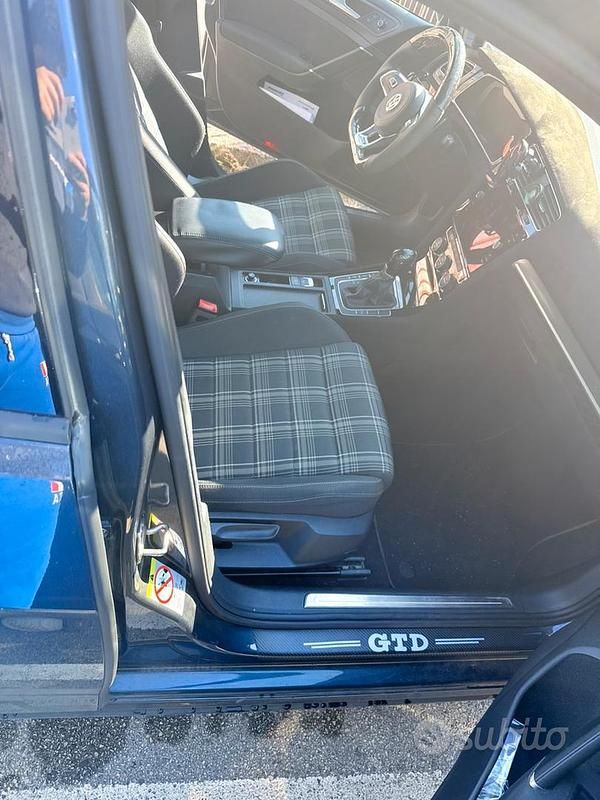 Usata VW Golf VII GTD 2018 Grigio Berlina