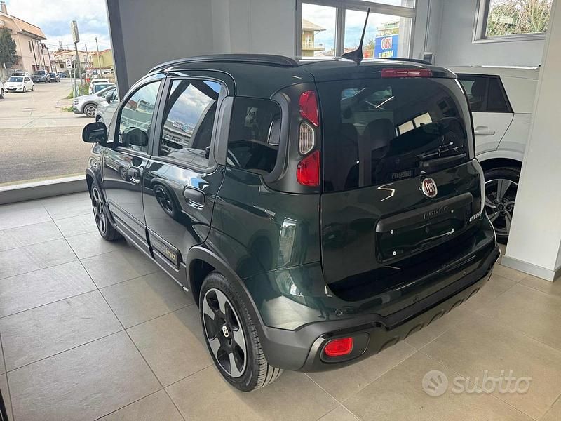Usata Fiat Panda S 69 CV (50 kW) 2025 Verde Utilitaria