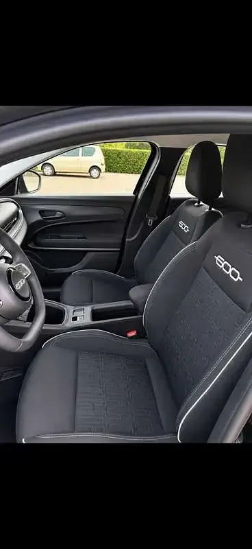 Usata Fiat 600 La Prima 101 CV (74 kW) 2025 SUV