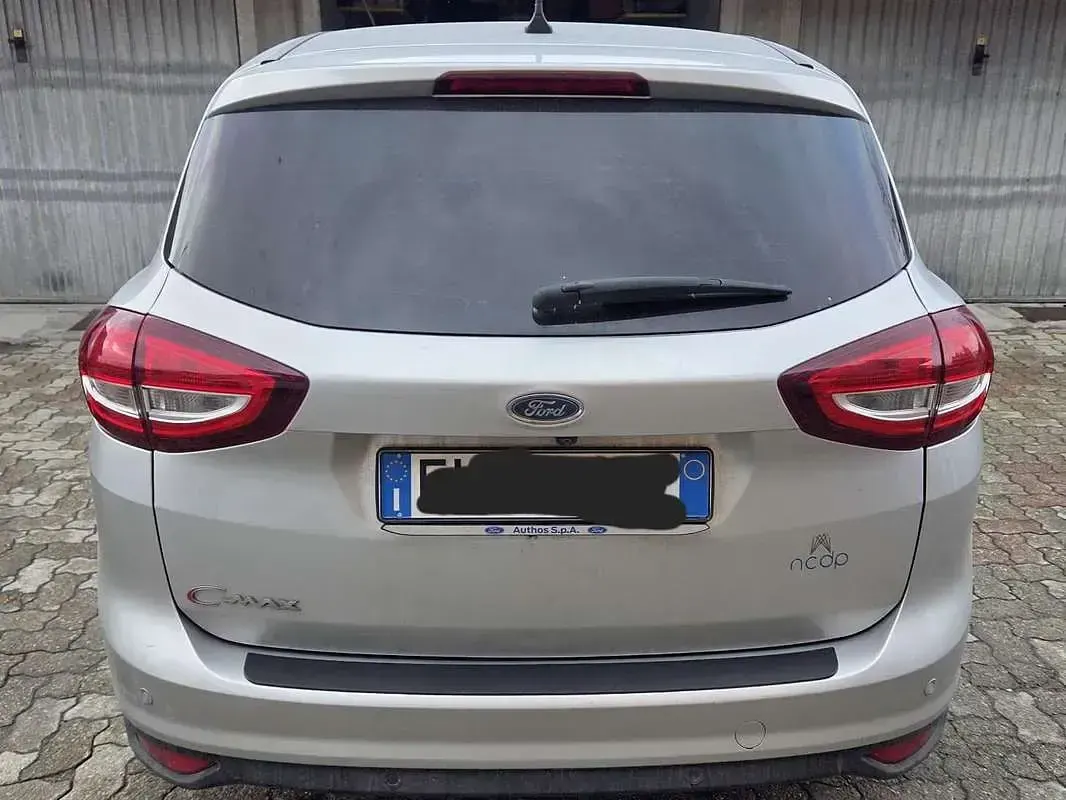 Begagnad Ford C-MAX Titanium S 120 HK (88 kW) 2019 Silver Minibuss