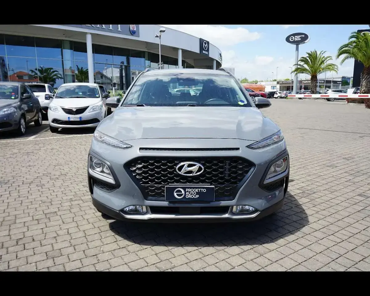 Usata Hyundai Kona 120 CV (88 kW) 2020 Grigio met SUV