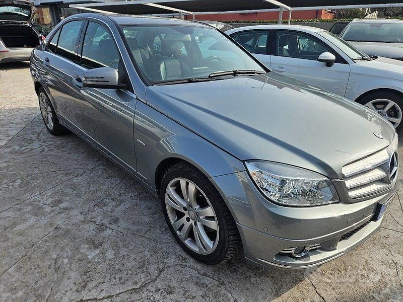 Usata Mercedes C220 Executive 170 CV (125 kW) 2009 Antracite metallizzato Berlina