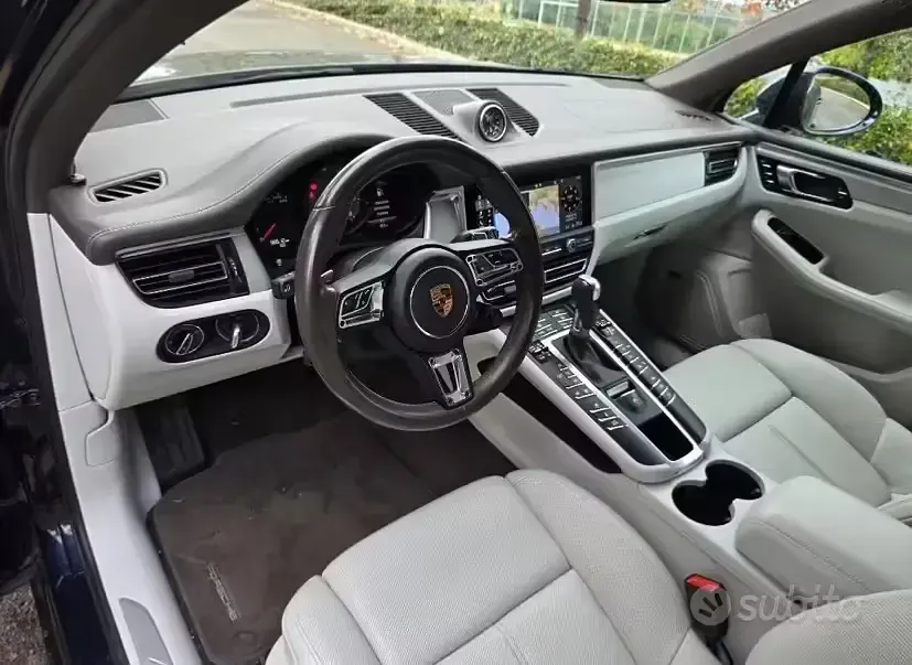 Usata Porsche Macan 354 CV (260 kW) 2019 Bluazzurro SUV