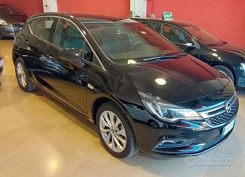 Nero Usata 2019 Opel Astra Dynamic Berlina | 10.790 € (Buon prezzo) - Immagine 1/4