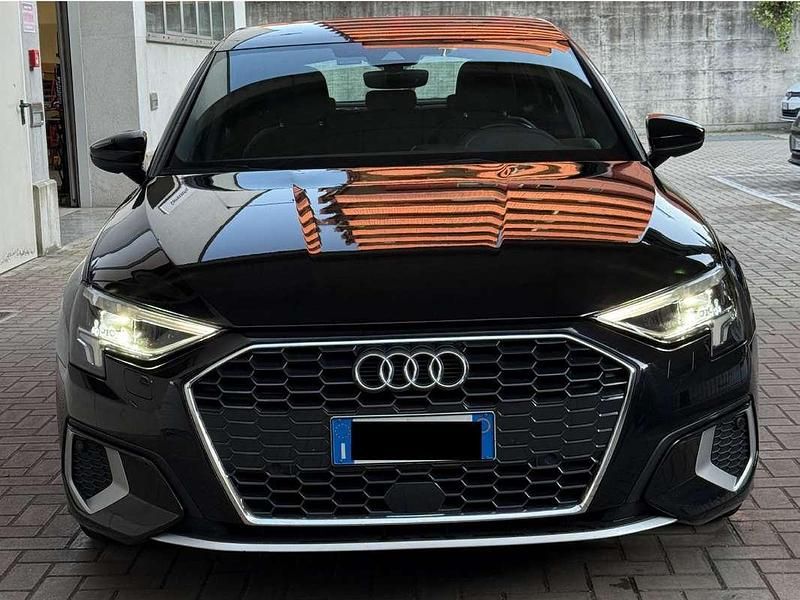 Nero Usata 2020 Audi A3 Sportback e-tron Ambiente Due volumi | 18.500 € (Buon prezzo) - Immagine 1/4