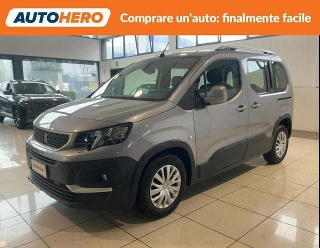 Usata Peugeot Rifter Active 101 CV (74 kW) 2019 Grigio Monovolume