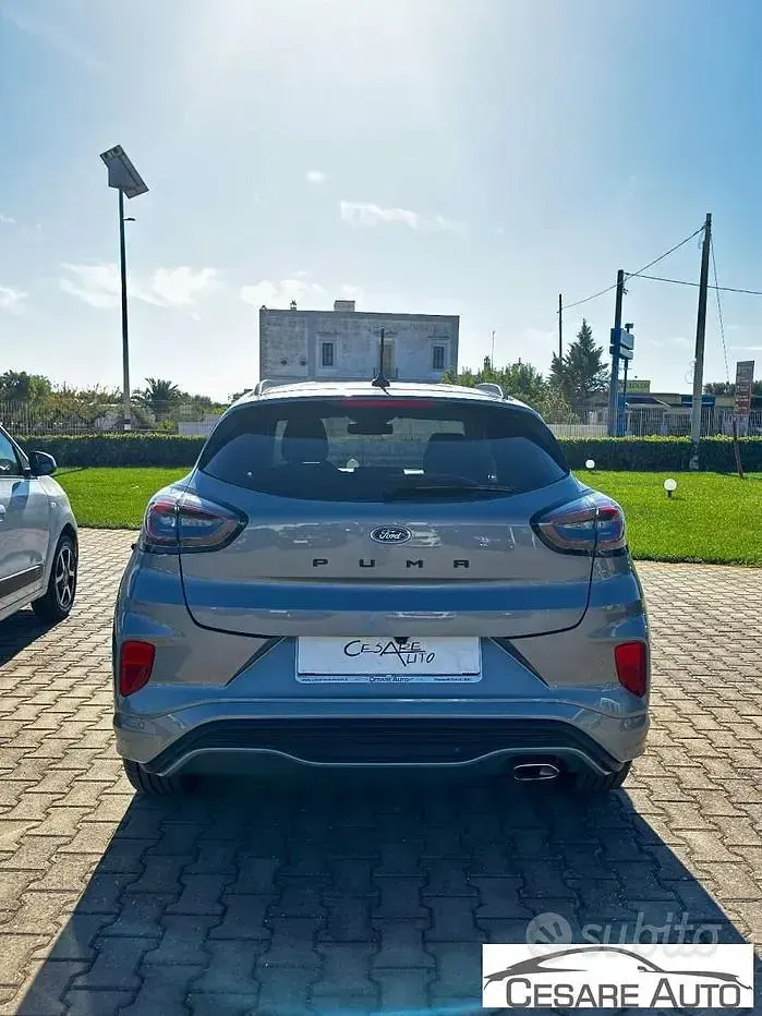 Usata Ford Puma ST-Line 120 CV (88 kW) 2021 Grigio SUV