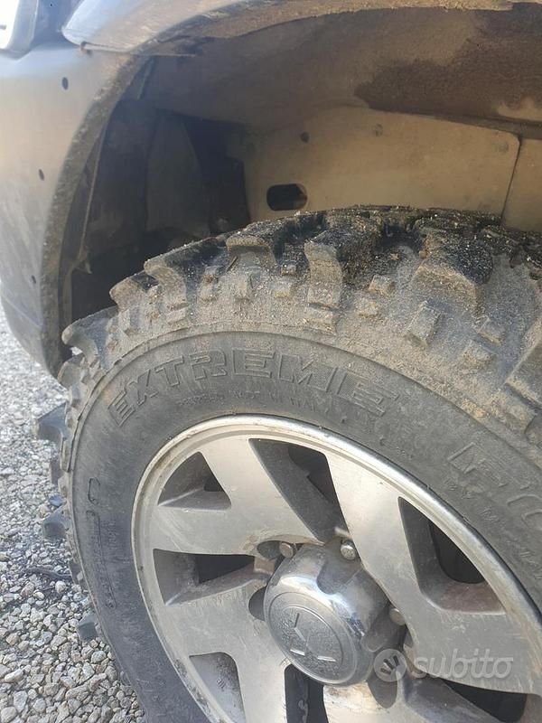 Usata Mitsubishi Pajero Sport 100 CV (73 kW) 2000 Nero SUV