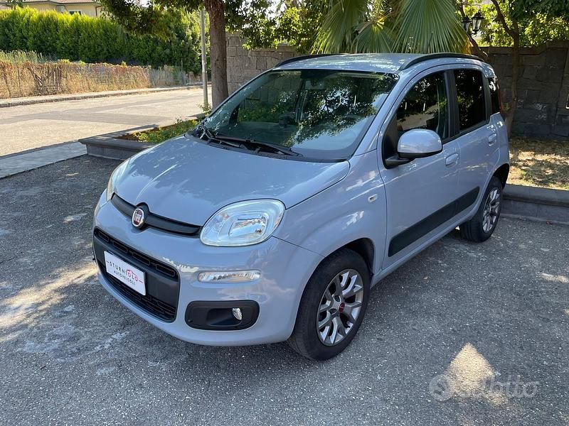 Usata Fiat Panda 70 CV (51 kW) 2020 Grigio Utilitaria