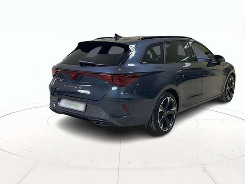 Usata Cupra Leon 150 CV (110 kW) 2025 Vari colori pastello Station wagon