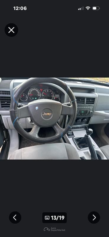 Usata Jeep Cherokee 117 CV (86 kW) 2009 Verde SUV