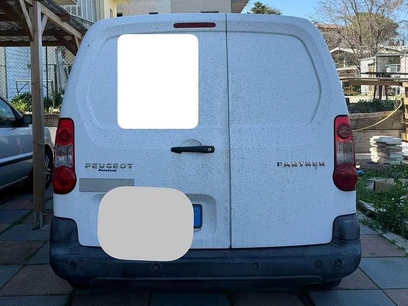 Gebraucht Peugeot Partner 90 PS (66 kW) 2008 Weiß Van / Kleinbus