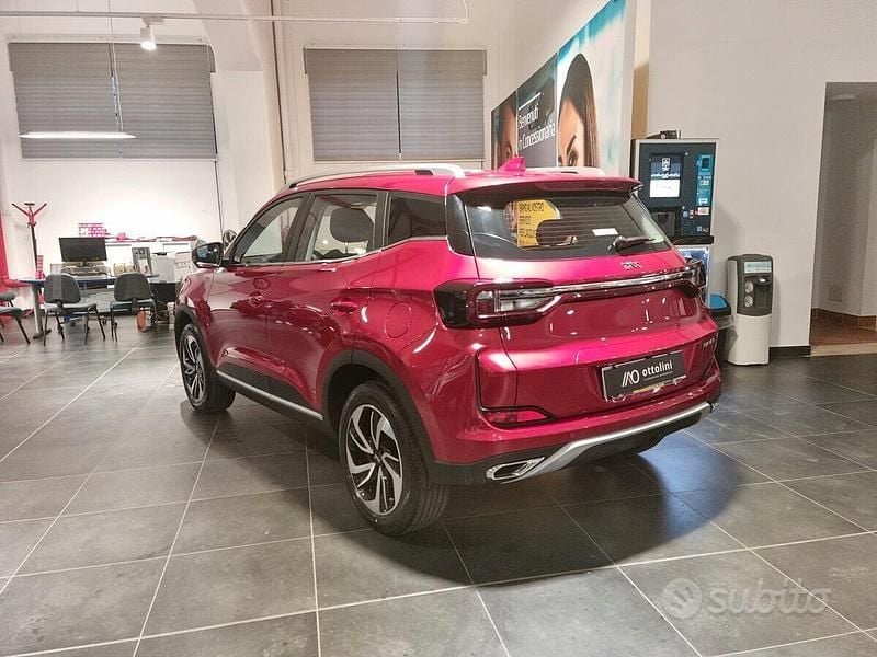 Nuova EMC SEI 113 CV (83 kW) 2025 Rosso SUV