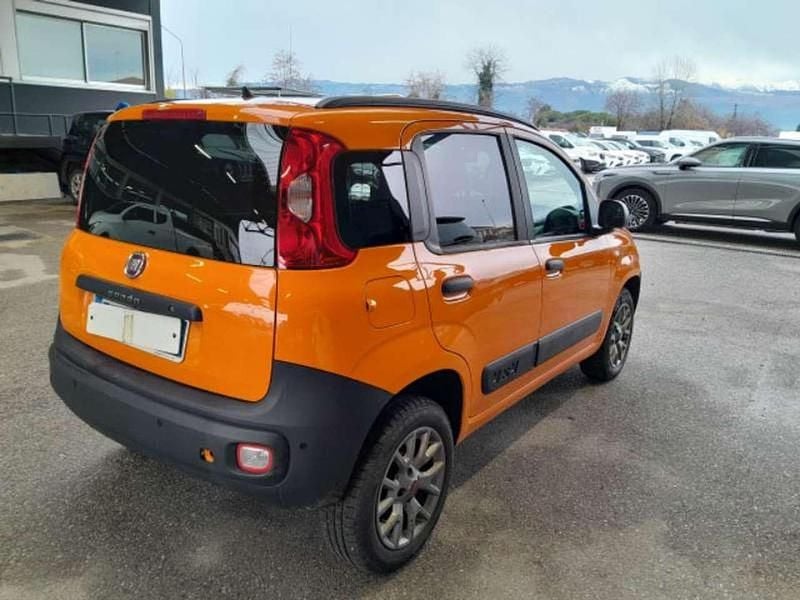Usata Fiat Panda 4x4 80 CV (58 kW) 2017 Arancione Utilitaria