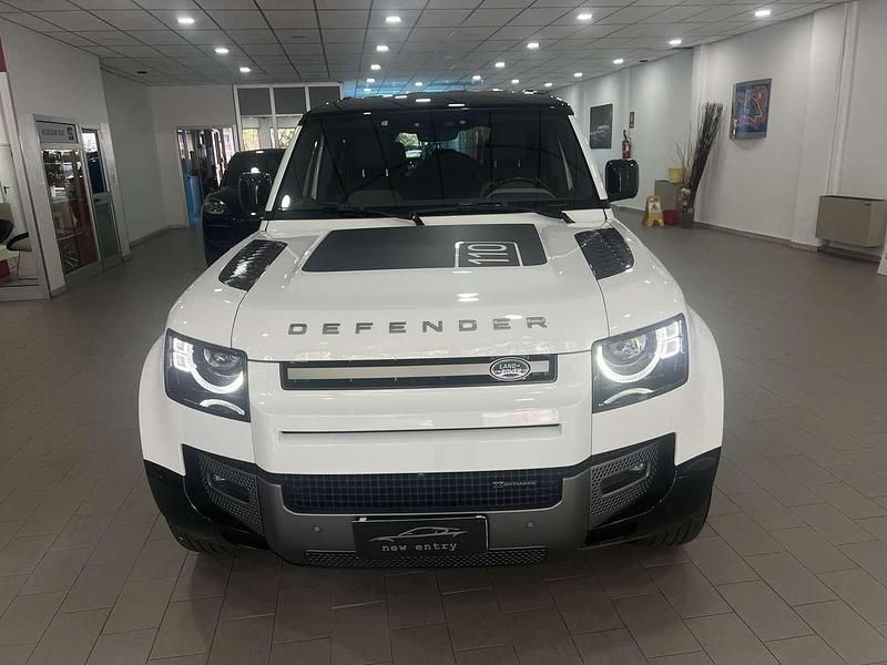 Usata Land Rover Defender HSE Dynamic 249 CV (183 kW) 2022 Bianco SUV