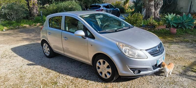Usata Opel Corsa 75 CV (55 kW) 2008