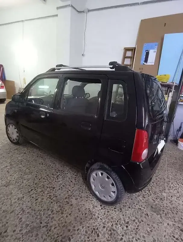 Usata Opel Agila 69 CV (50 kW) 2006 Utilitaria
