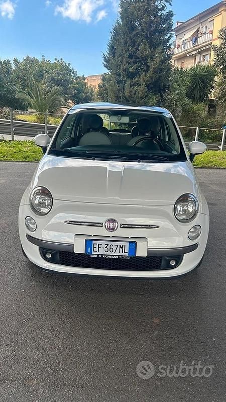 Usata Fiat 500 Lounge 75 CV (55 kW) 2010 Bianco Berlina