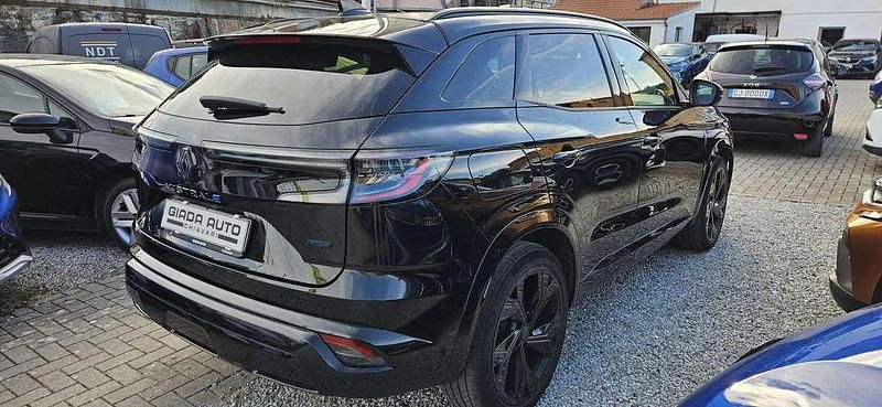 Usata Renault Austral Iconic Esprit Alpine 131 CV (96 kW) 2023 Etoile' SUV