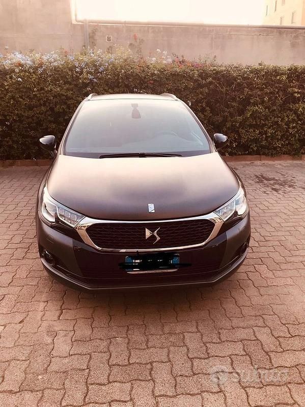 Usata DS Automobiles DS4 Crossback 120 CV (88 kW) 2018 Nero SUV