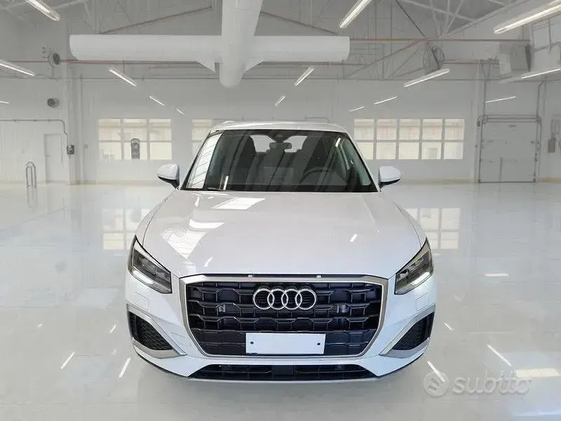 Usata Audi Q2 Advanced 149 CV (109 kW) 2024 Bianco SUV