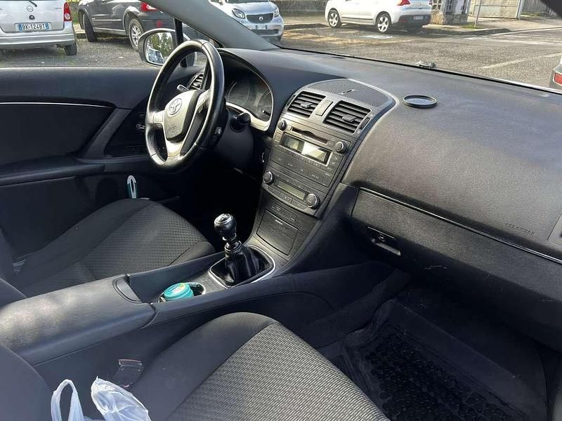 Usata Toyota Avensis Executive 150 CV (110 kW) 2009 Station wagon