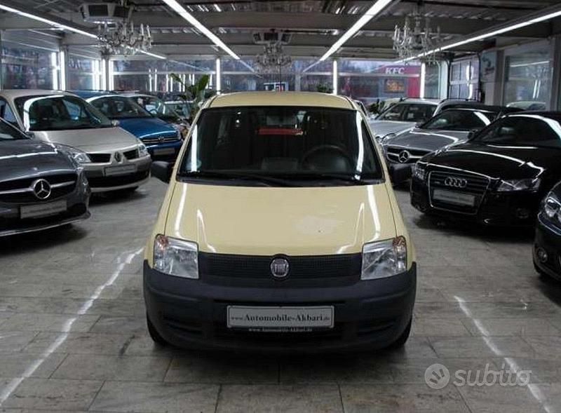 Usata Fiat Panda Active 69 CV (50 kW) 2010 Giallo Berlina