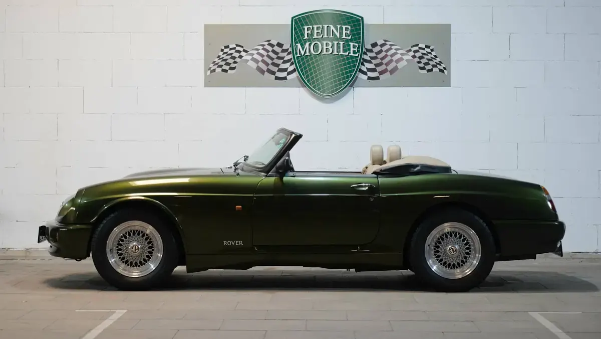 Usata MG RV8 192 CV (141 kW) 1995 Verde Cabrio