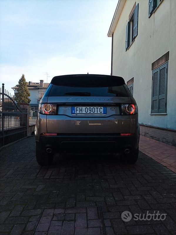 Usata Land Rover Discovery Sport HSE 150 CV (110 kW) 2017 Marrone SUV