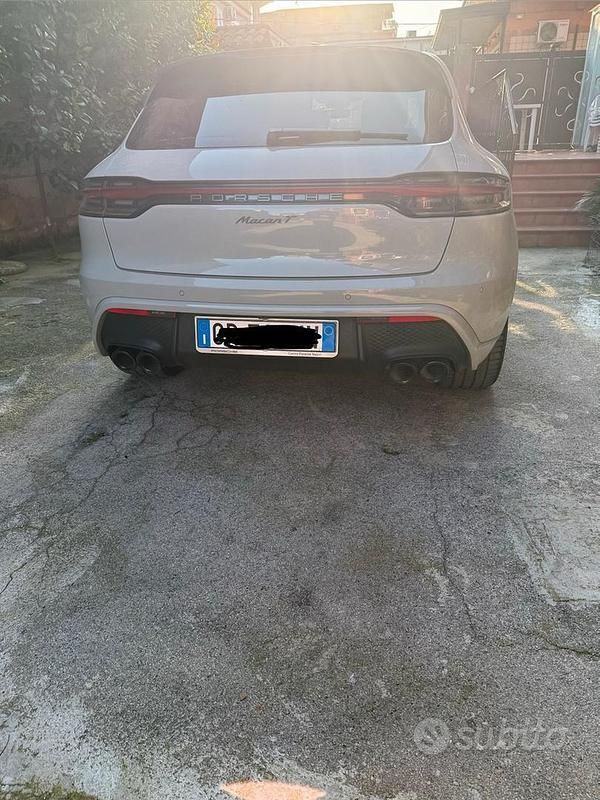 Usata Porsche Macan 265 CV (194 kW) 2023 Grigio SUV