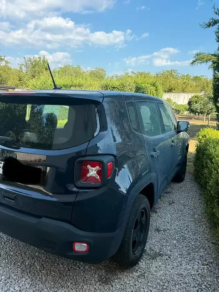 Usata Jeep Renegade 140 CV (102 kW) 2019 Bluazzurro SUV