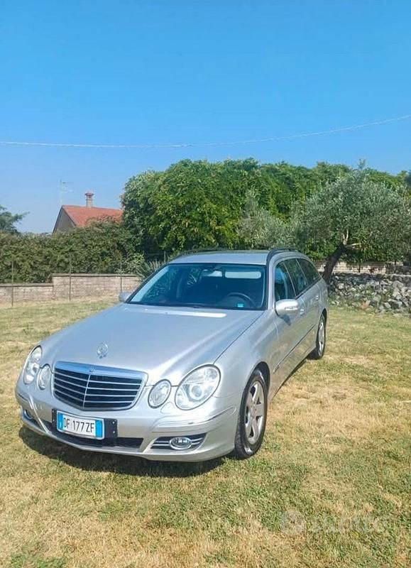 Begagnad Mercedes E280 177 HK (130 kW) 2007 Kombi
