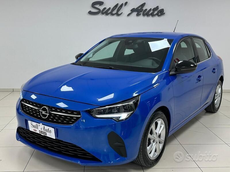 Usata Opel Corsa Elegance 101 CV (74 kW) 2022 Blu/azzurro Berlina