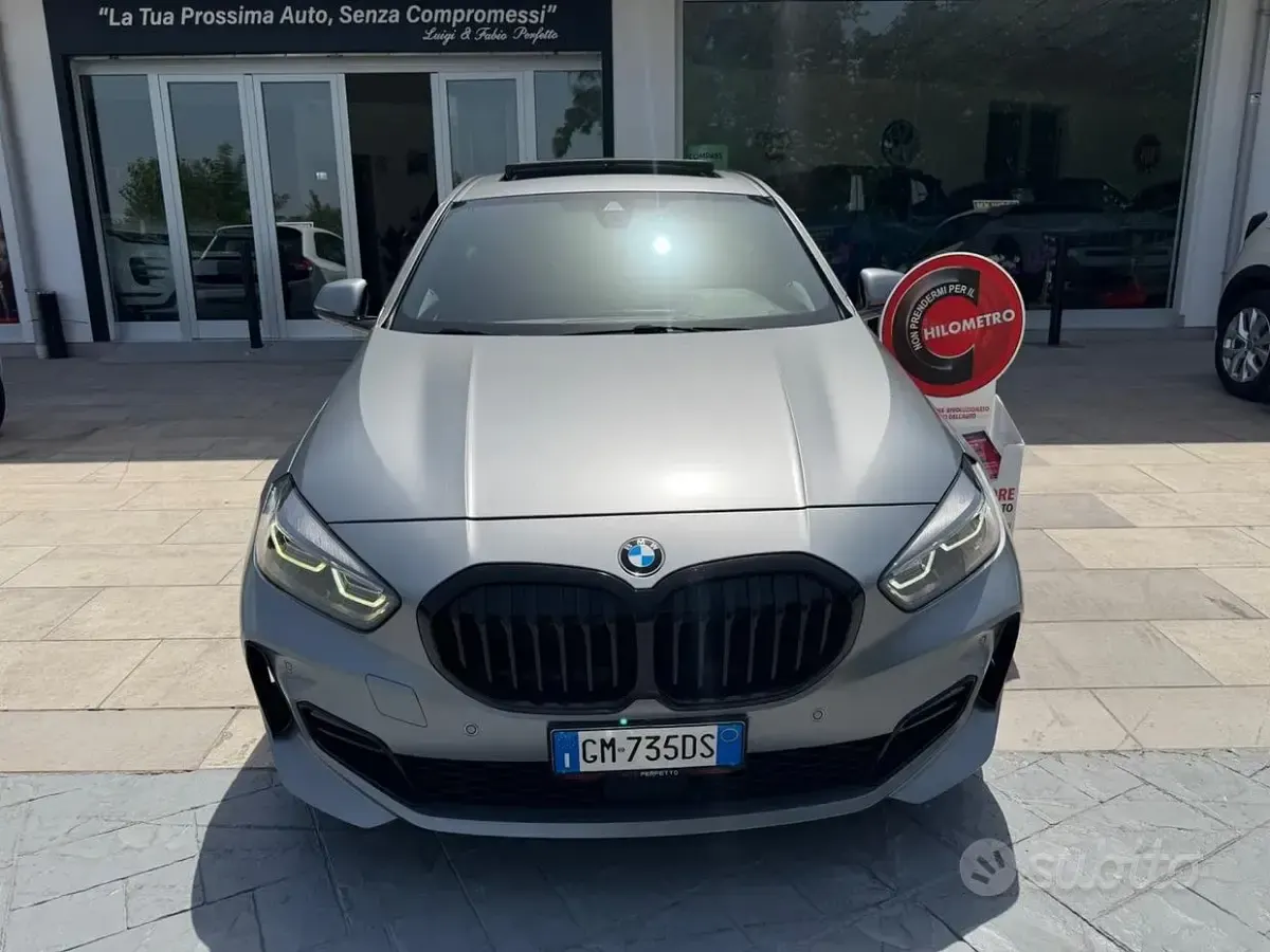 Usata BMW 120 M Sport 190 CV (139 kW) 2023 Grigio Berlina