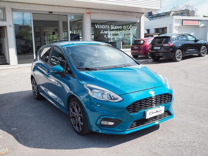 Second-hand Ford Fiesta ST-Line 85 CP (62 kW) 2019 Albastru Hatchback