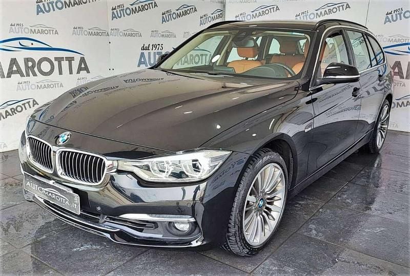 Blu Usata 2017 BMW 330 Luxury Line Station wagon | 23.900 € (Buon prezzo) - Immagine 1/4