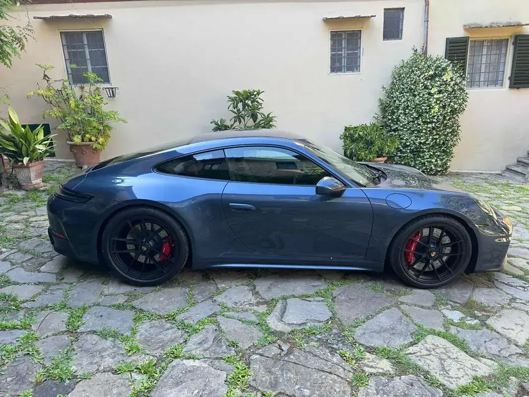 Usata Porsche 992 541 CV (397 kW) 2025 Blu/azzurro Coupé