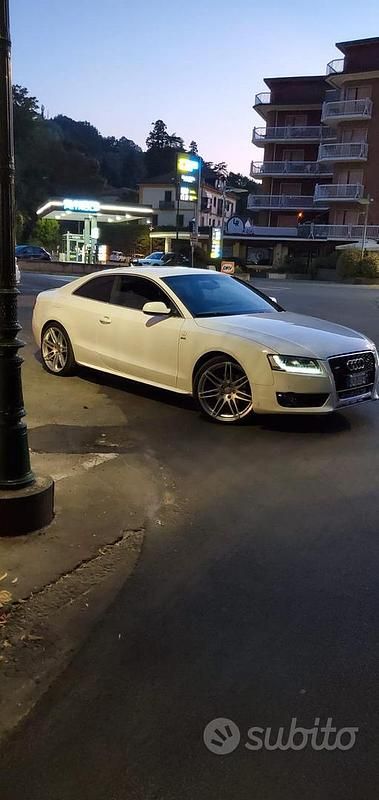 Usata Audi A5 S-Line 2011 Bianco Coupé