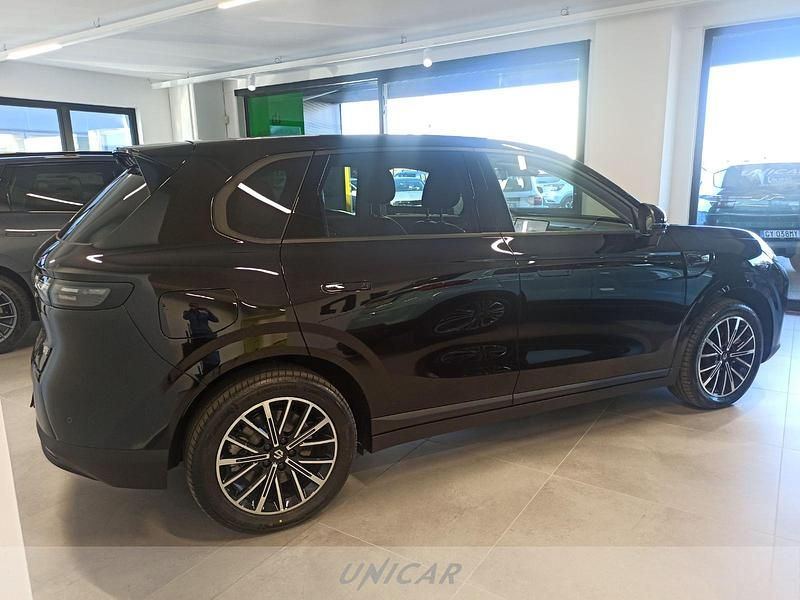 Nuova Leapmotor B10 2026 Neroshadow grey ecoleather SUV