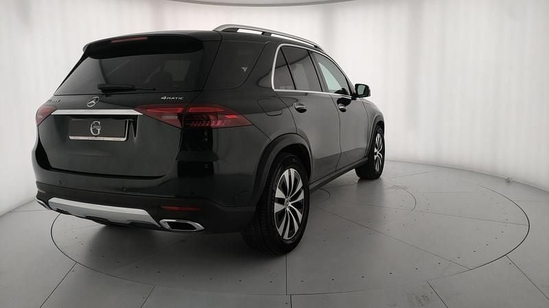 Usata Mercedes GLE300 Advanced Plus 269 CV (197 kW) 2025 Verde SUV