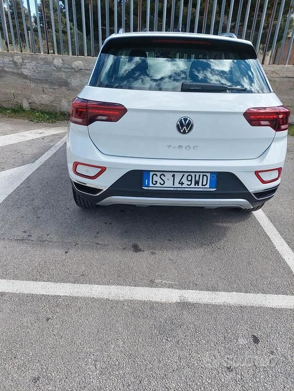 Usata VW T-Roc Style 110 CV (80 kW) 2024 Bianco SUV