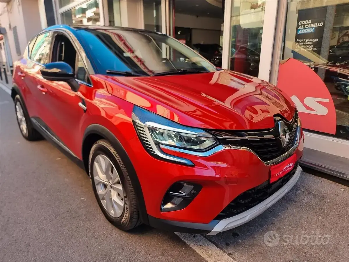 Usata Renault Captur Intens 116 CV (85 kW) 2021 Rosso SUV