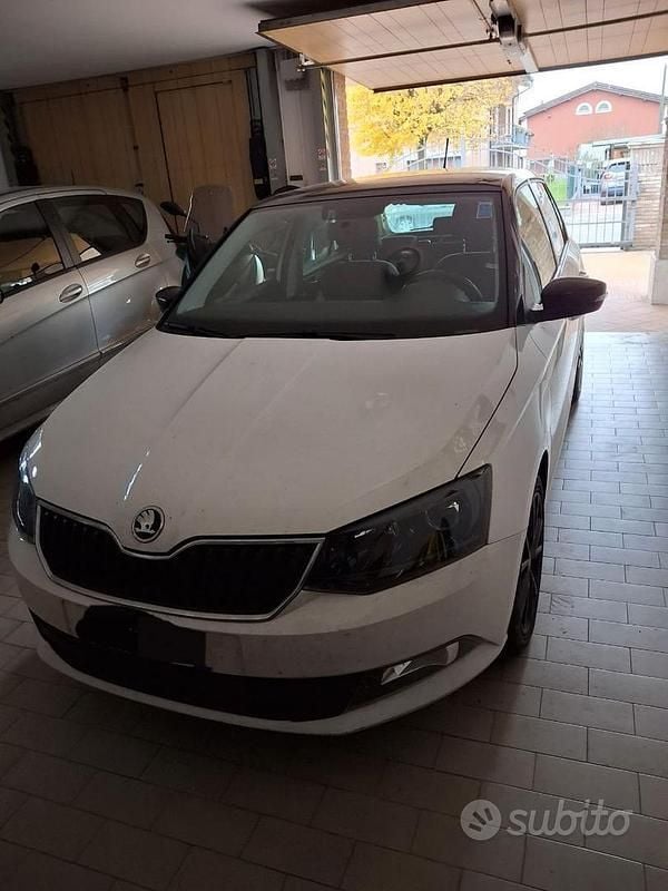 Usata Skoda Fabia Design Edition 90 CV (66 kW) 2016 Bianco Berlina