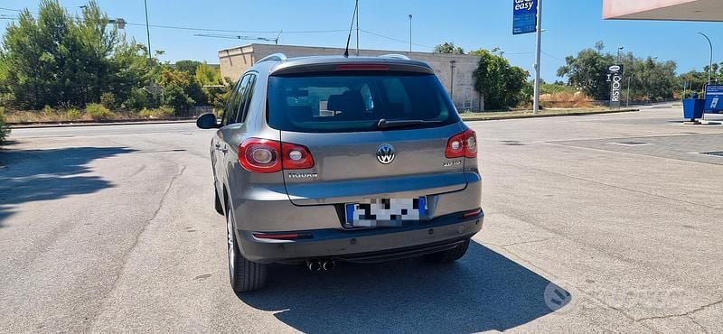 Usata VW Tiguan 170 CV (125 kW) 2008 Grigio SUV