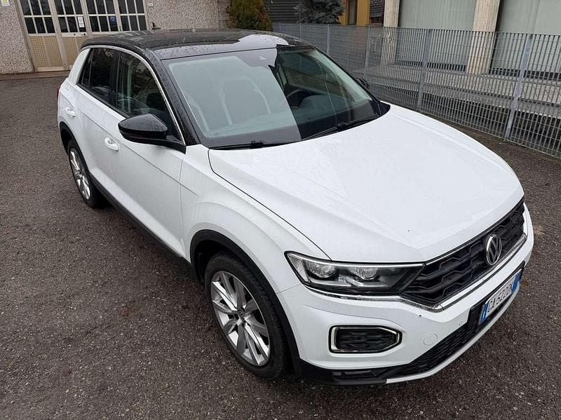 Bianco Usata 2020 VW T-Roc Advance SUV | 20.900 € (Buon prezzo) - Immagine 1/4