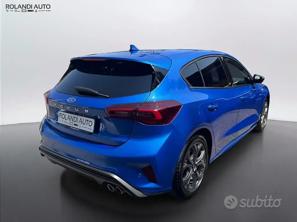 Usata Ford Focus ST-Line 116 CV (85 kW) 2024 Blu Berlina