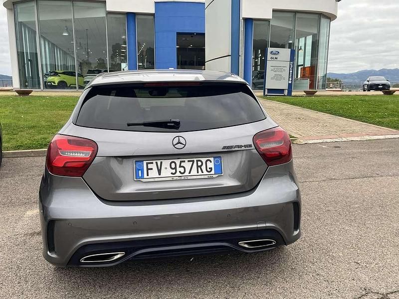 Usata Mercedes CLA220 AMG 177 CV (130 kW) 2018 Berlina